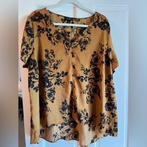 Torrid Floral Top Plus Size 2